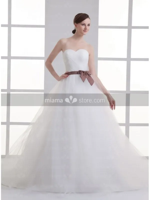 ANNABELLE - A-line Sweetheart Chapel train Tulle Wedding dress