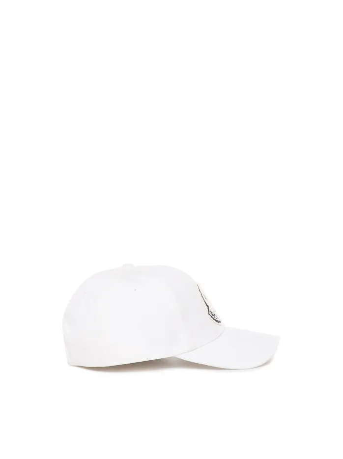CAPPELLO IN COTONE CON PATCH LOGO