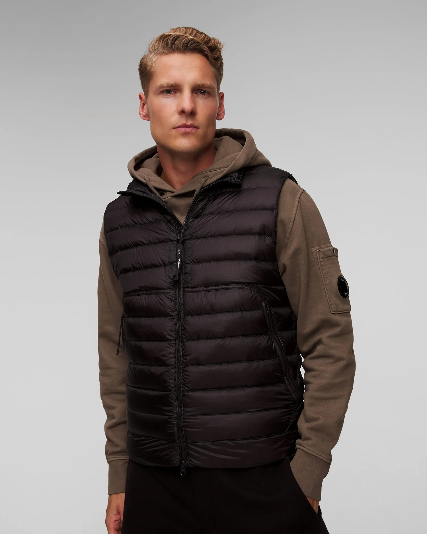 Gilet nero con piumino da uomo C.P. Company 17CMOW036A006099A-999