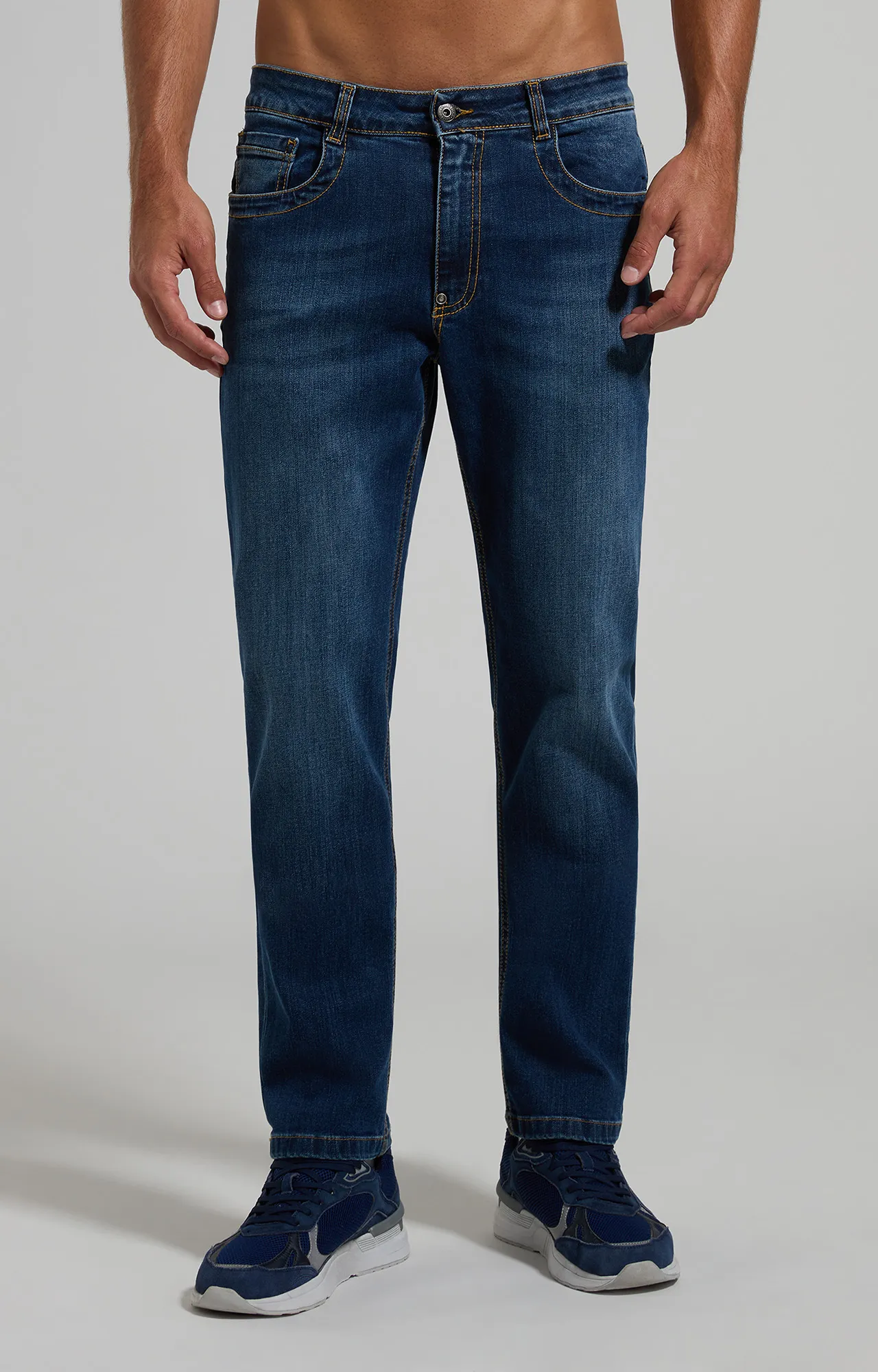 Jeans délavé uomo