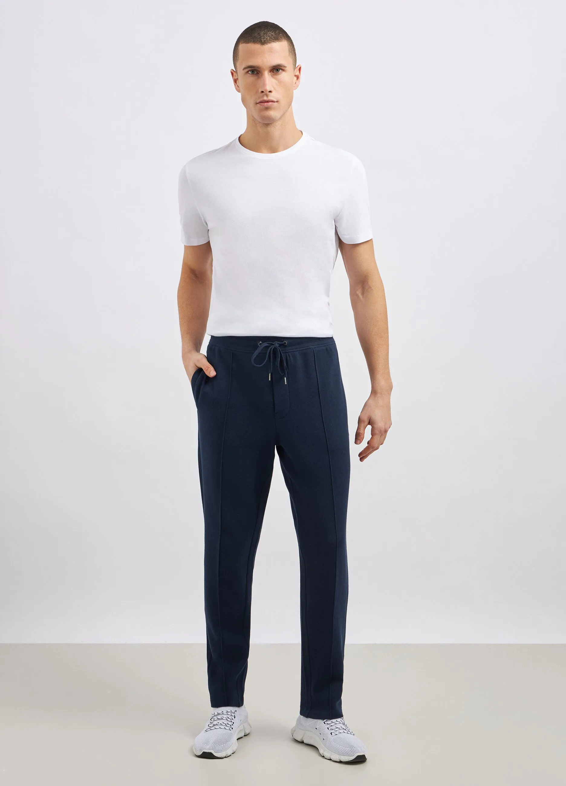 Jogger con pinces sul davanti in puro cotone uomo
