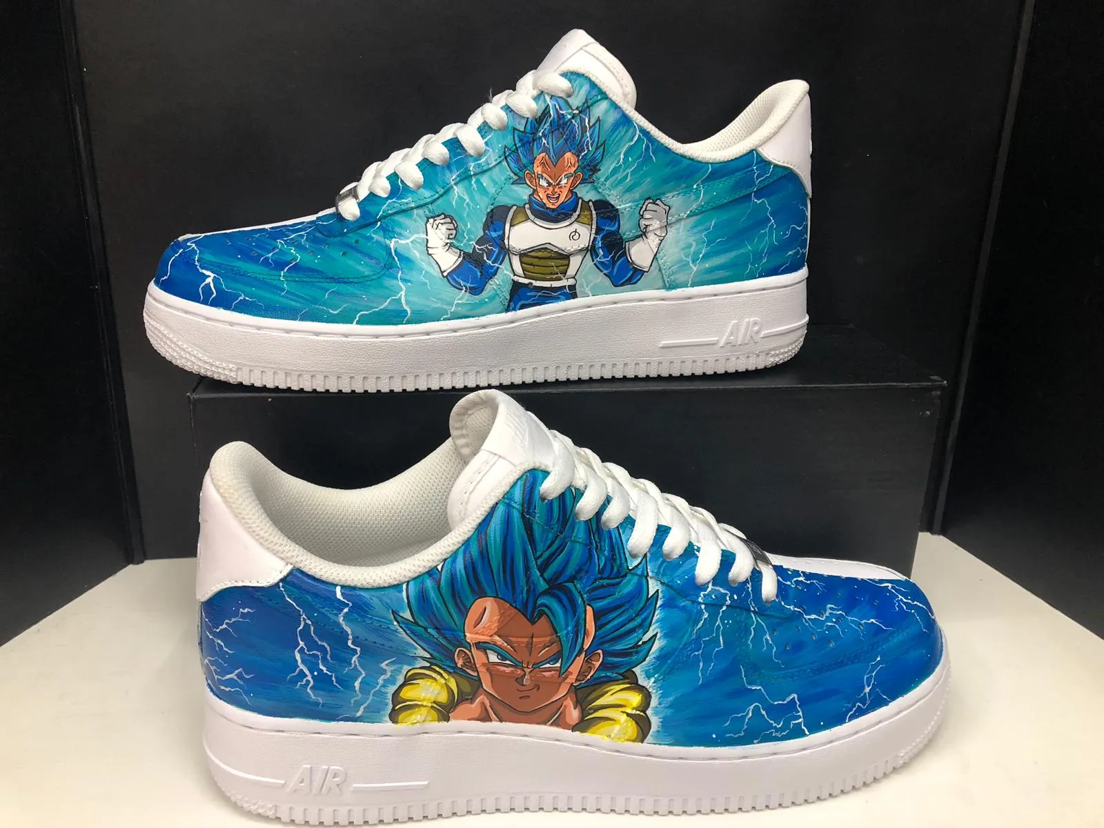 NIKE AIR FORCE MOD. DRAGONBALL