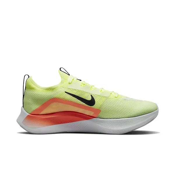 Nike Zoom Fly 4