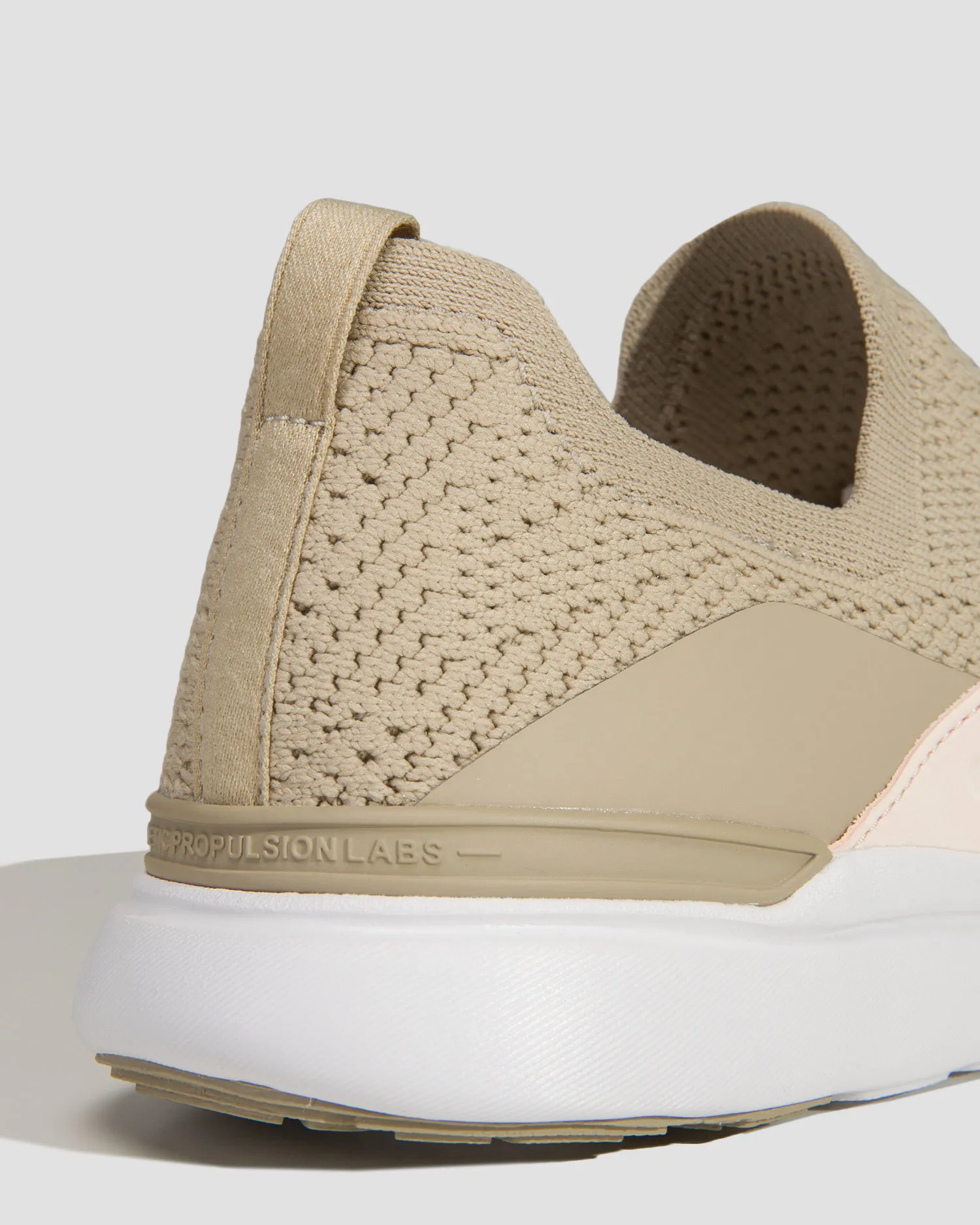 Scarpe APL ATHLETIC PROPULSION LABS TECHLOOM BLISS 22006121264-taupe-nude-pristine